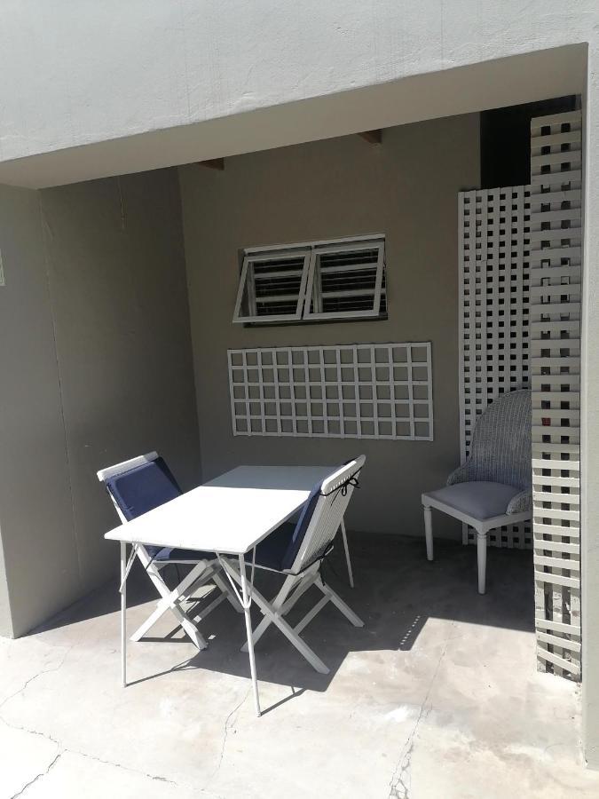 Conifer Beach House Порт Елизабет Екстериор снимка